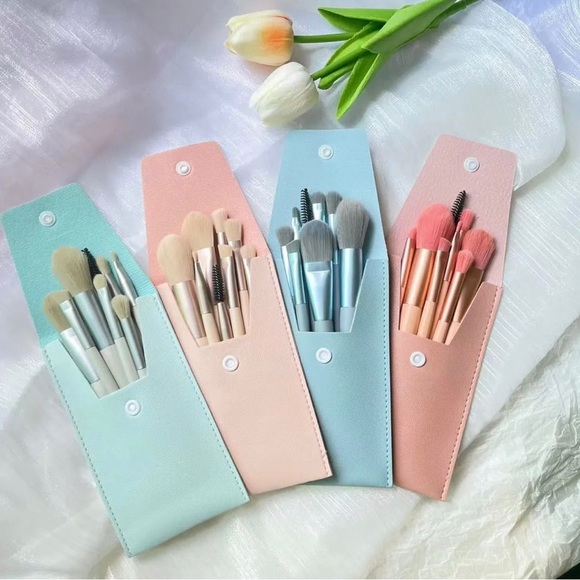 Makeup Brush Set - Bridal Shower Favors - Picture 1 of 12